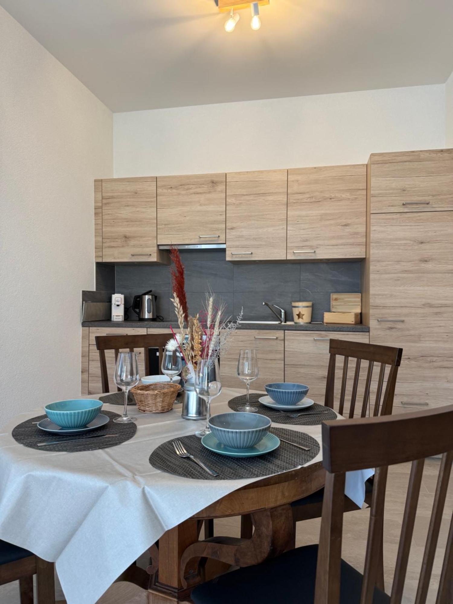 Boutique Hotel Corbetta - Spa 60M2 - La Montagne A 5 Minutes De L'Autoroute A12 Aux Paccots Sur Montreux - Nouveau Loft Familial - Profitez Du Lac Leman Et Des Montagnes En Meme Temps Les Paccots Dış mekan fotoğraf